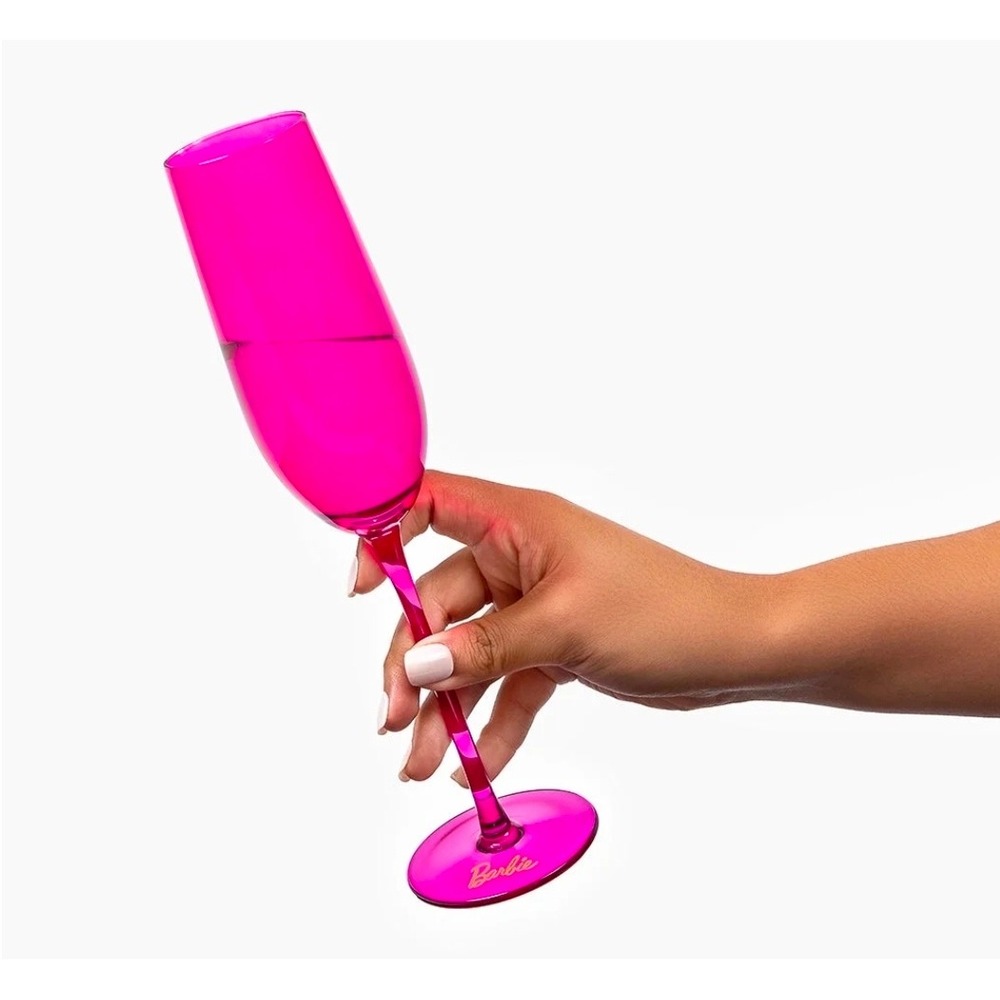 Barbie x Dragon Glassware Champagne Flutes Set of 2 Gold and Pink LimitedEdition - Picture 15 of 16